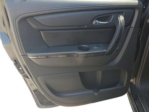 Used 2015 GMC Acadia SLT w/ Premium Edition FWD image 25