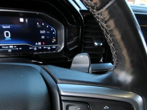 Used 2022 Chevrolet Silverado 1500 LT Trail Boss w/ Convenience Package II image 19