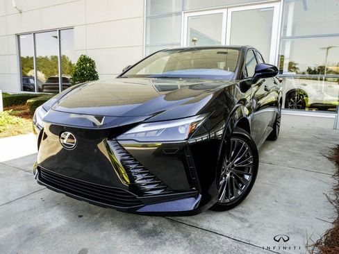 Used 2023 Lexus RZ 450e Premium w/ Accessory Package (2T) AWD/4WD image 1