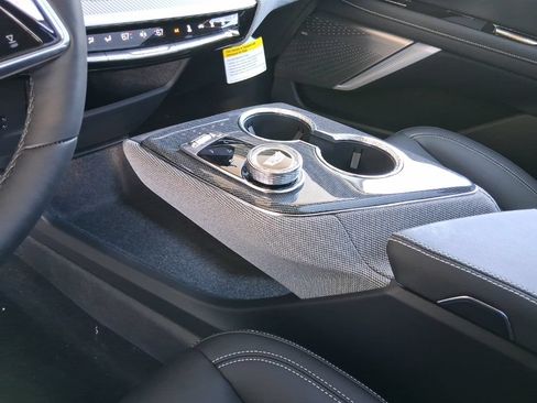 New 2026 Cadillac Optiq Sport 1 w/ LPO, ONYX Package RWD image 18
