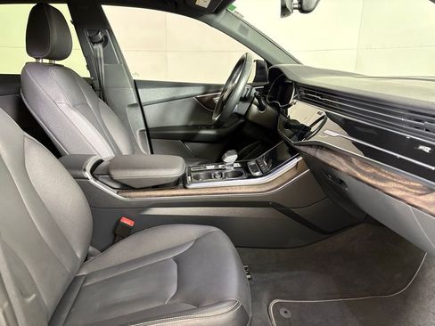 Used 2020 Audi Q8 Premium Plus AWD/4WD image 14