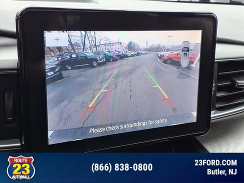 Used 2020 Ford Explorer XLT w/ Equipment Group 202A image 17