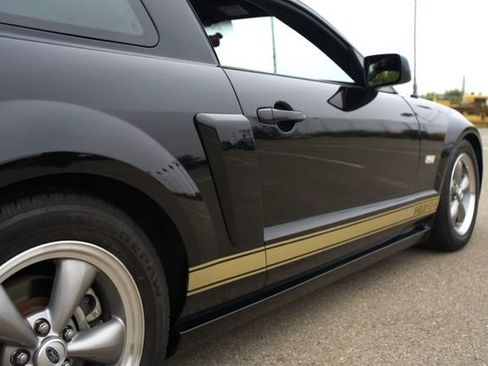 Used 2006 Ford Mustang GT Premium image 28