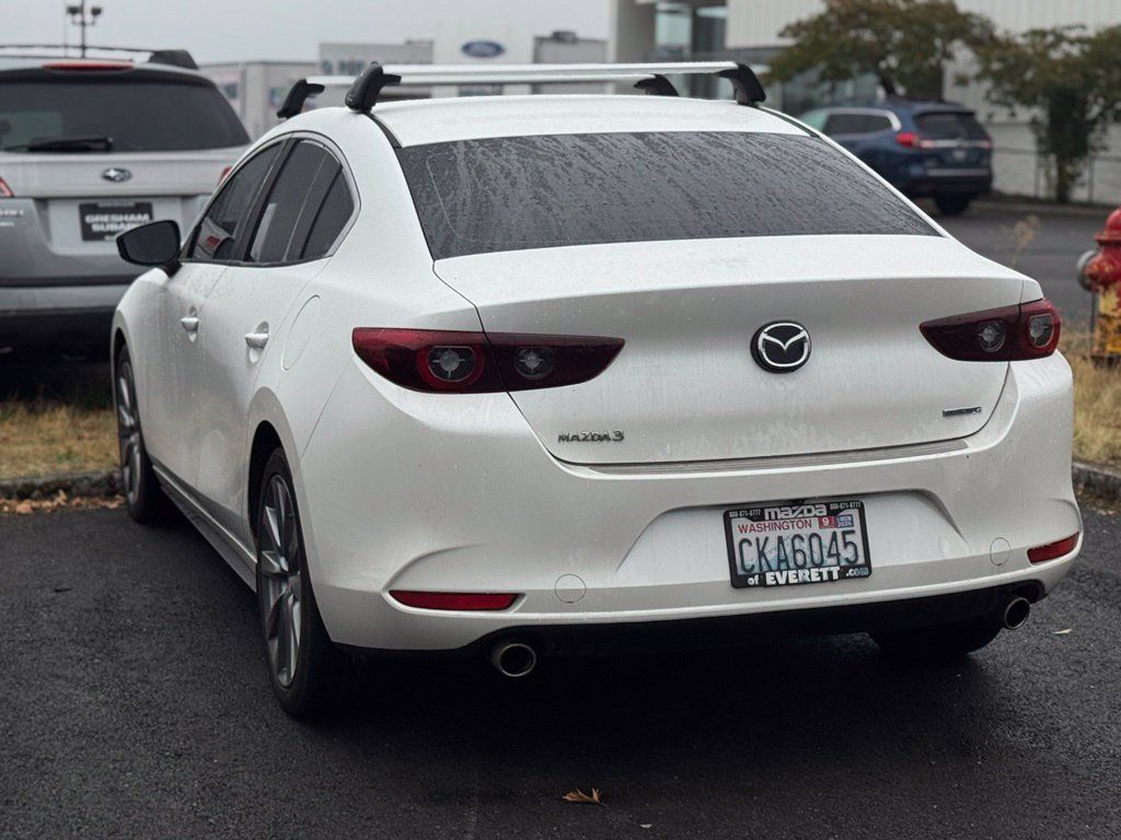 Used 2023 MAZDA MAZDA3 s FWD image 2