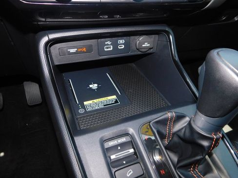 Used 2025 Honda CR-V Sport Touring image 40