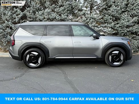 Used 2024 Kia EV9 Wind image 9