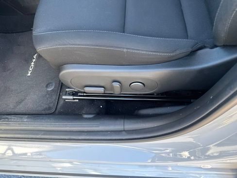 Certified 2024 Hyundai Kona SEL FWD image 6