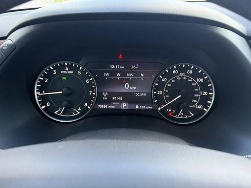 Used 2023 Nissan Armada SL w/ Captain's Chairs Package AWD/4WD image 16