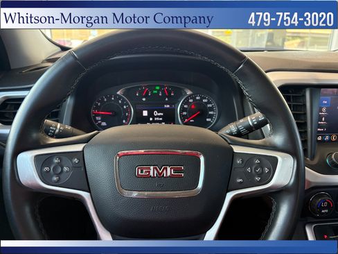 Used 2023 GMC Acadia SLT AWD/4WD image 15