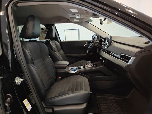 Used 2024 Mitsubishi Outlander SE image 23