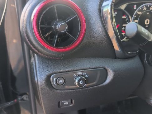 Certified 2024 Chevrolet Blazer RS w/ Driver Confidence II Package image 22