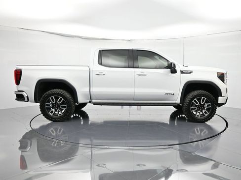 Certified 2024 GMC Sierra 1500 AT4 w/ Technology Package image 4