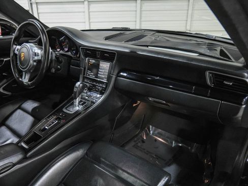 Used 2016 Porsche 911 Carrera Black Edition image 10