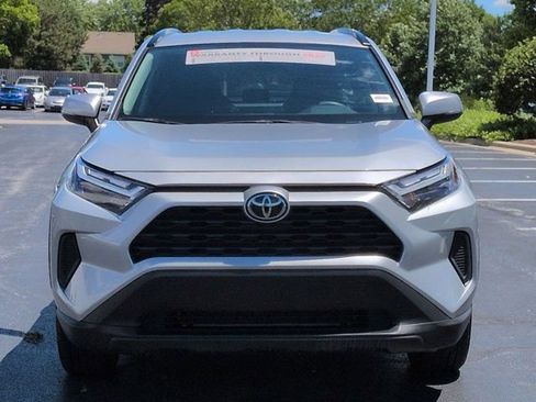 Certified 2025 Toyota RAV4 XLE AWD/4WD image 4