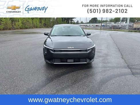 Used 2025 Kia K4 EX FWD image 2
