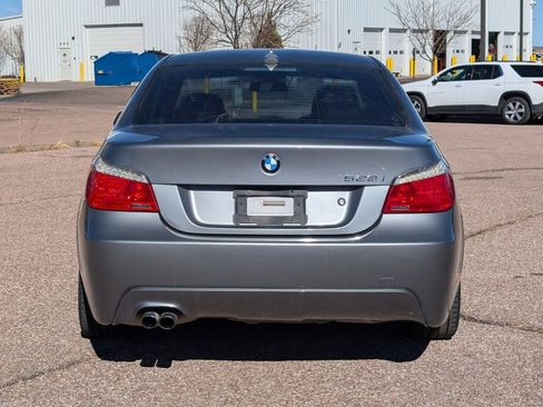 Used 2010 BMW 528i Sedan image 6