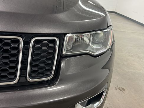 Used 2021 Jeep Grand Cherokee Limited RWD image 11