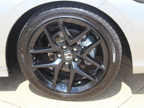 Used 2026 Honda Civic Sport image 8