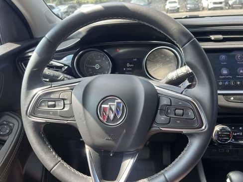 Used 2023 Buick Encore GX Select FWD image 19