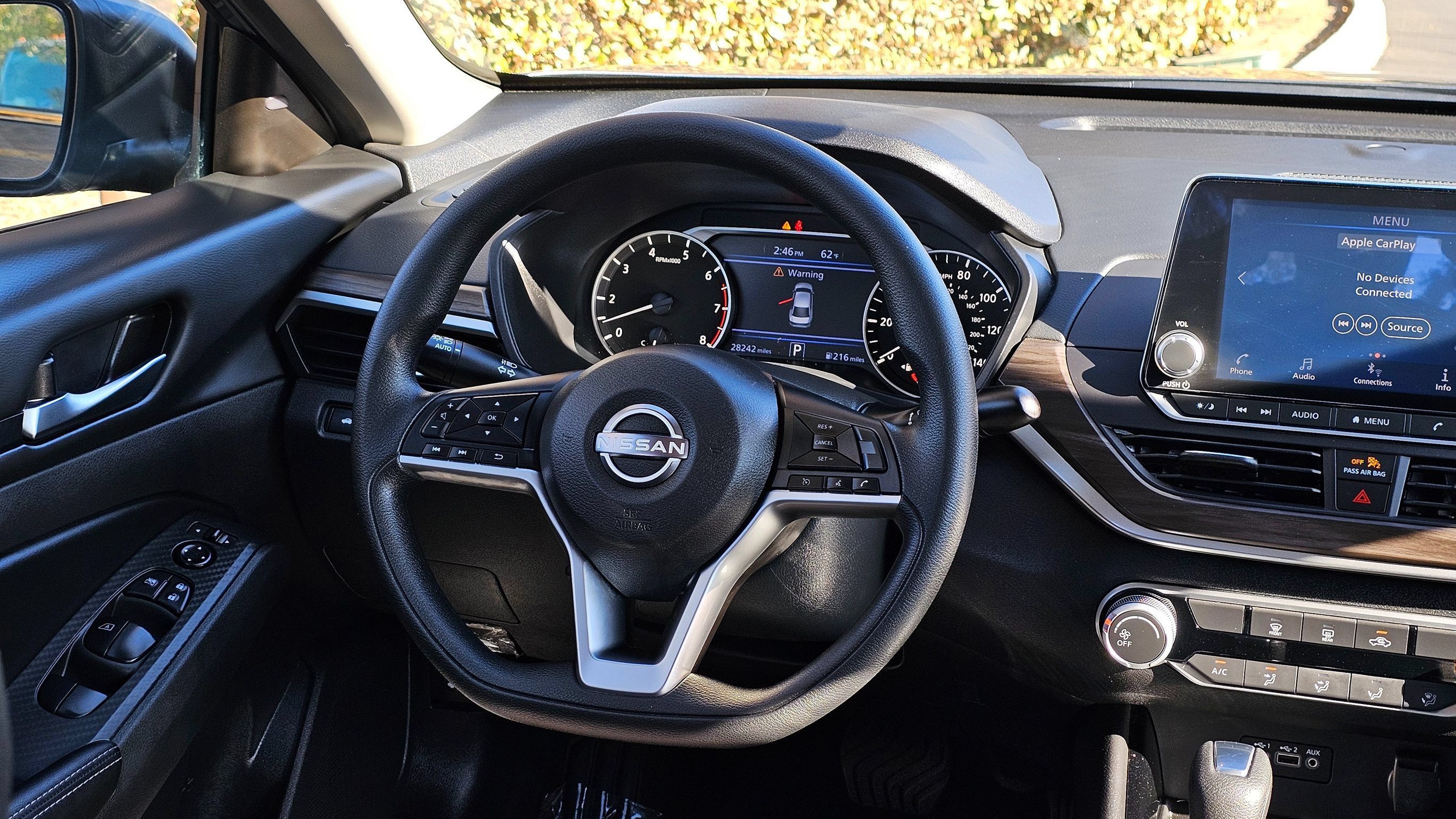 Used 2024 Nissan Altima 2.5 SV FWD image 21