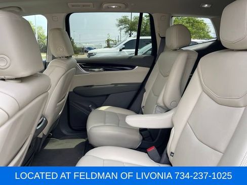 Certified 2024 Cadillac XT6 Premium Luxury w/ LPO, Floor Liner Package AWD/4WD image 9