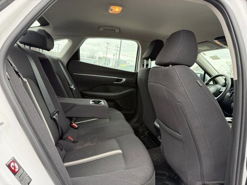 Used 2023 Hyundai Sonata SEL FWD image 15