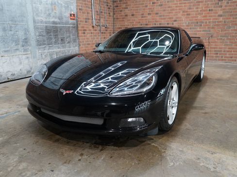 Used 2008 Chevrolet Corvette Coupe image 6