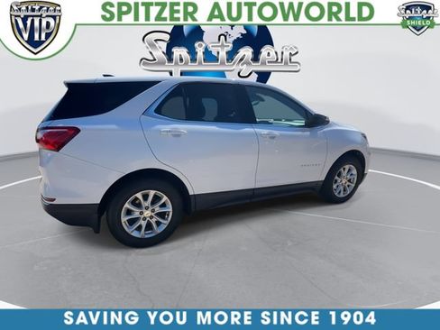 Used 2018 Chevrolet Equinox LT FWD image 9