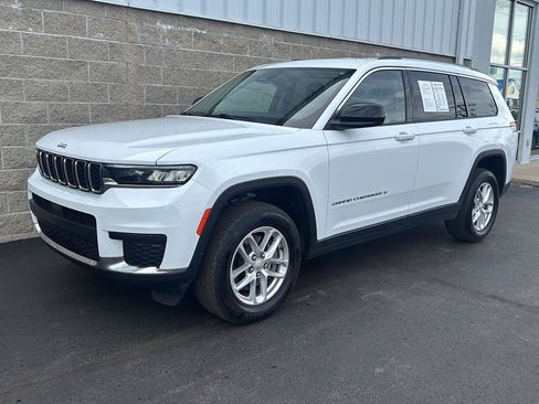 Used 2023 Jeep Grand Cherokee L Laredo w/ Luxury Tech Group I image 39