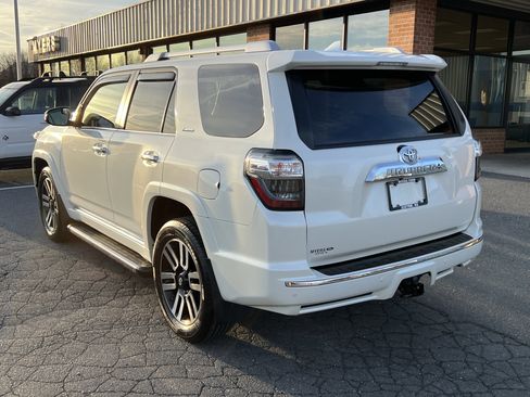 Used 2018 Toyota 4Runner Limited image 8