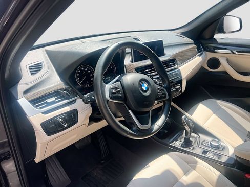 Used 2022 BMW X1 sDrive28i w/ Convenience Package FWD image 9