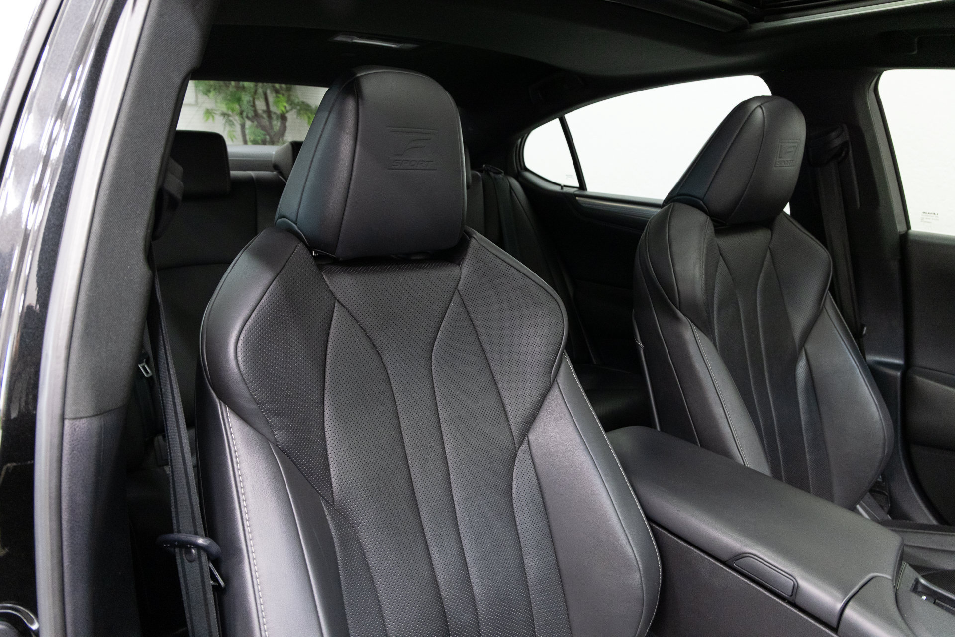 Used 2020 Lexus ES 350 F Sport w/ Accessory Package 2 FWD image 22
