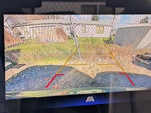 Used 2025 Chevrolet Trax LT image 19