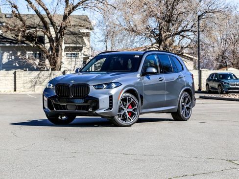 New 2026 BMW X5 xDrive40i w/ M Sport Package image 1