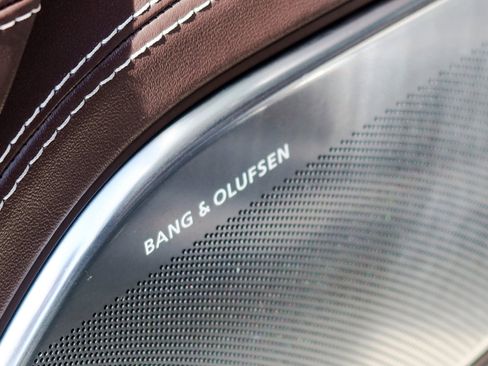 Used 2013 Audi S8 w/ Full Leather Pkg image 13