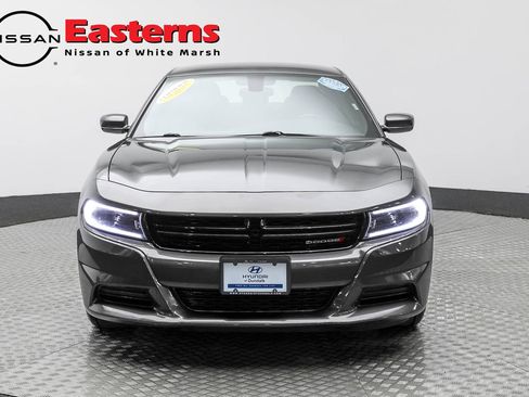 Used 2022 Dodge Charger SXT image 4