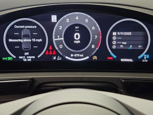 Certified 2026 Porsche Cayenne AWD/4WD image 18