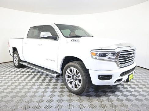 Used 2022 RAM 1500 Limited w/ Body Color Bumper Group AWD/4WD image 10