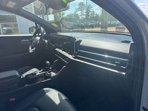 Used 2023 Kia Sportage X-Line AWD/4WD image 24