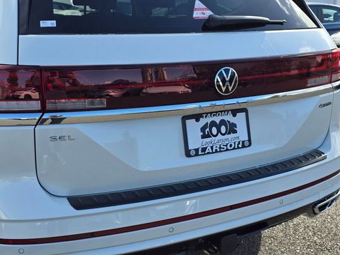 New 2026 Volkswagen Atlas SEL Premium R-Line image 13