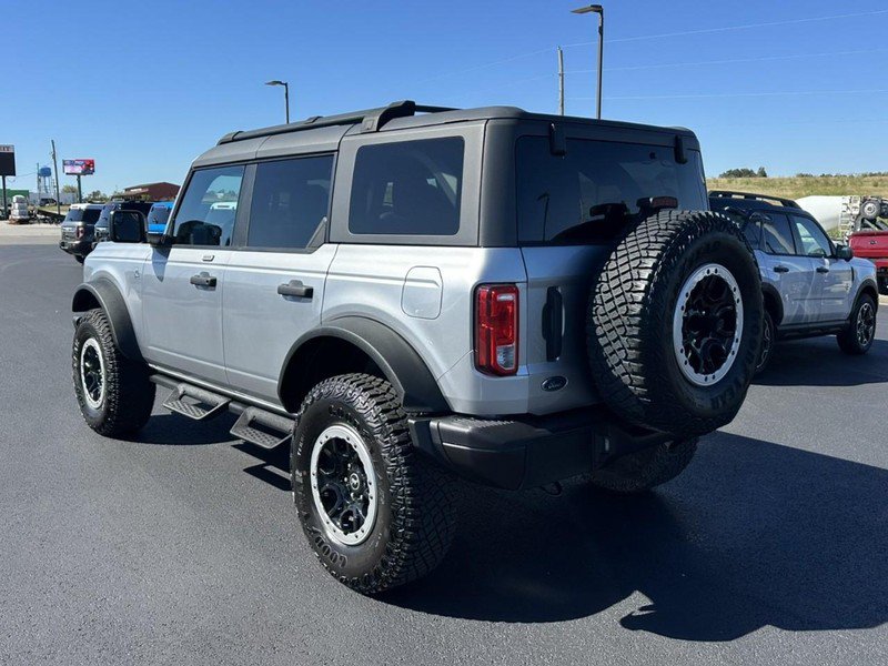 Used 2024 Ford Bronco Black Diamond w/ Sasquatch Package AWD/4WD image 6