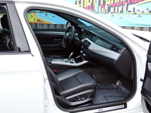 Used 2013 BMW 535i xDrive Sedan AWD/4WD image 36