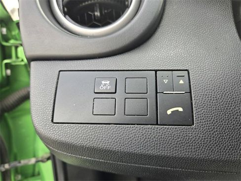 Used 2013 MAZDA MAZDA2 Sport image 21