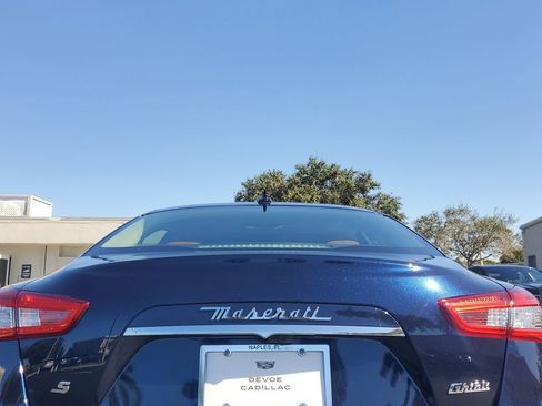 Used 2019 Maserati Ghibli S GranLusso image 13