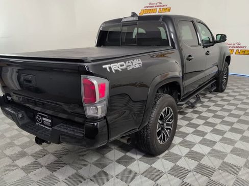 Used 2023 Toyota Tacoma TRD Sport image 6
