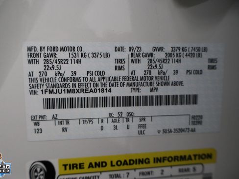 Certified 2024 Ford Expedition Platinum AWD/4WD image 34