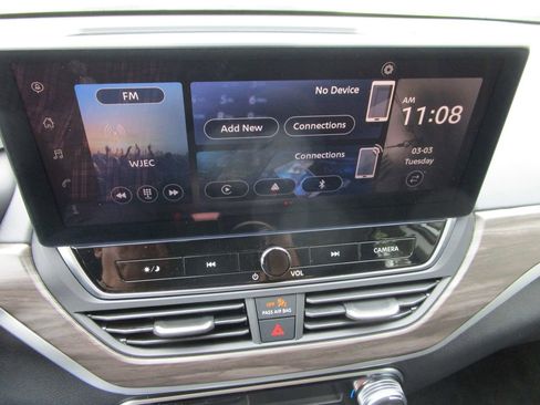 Used 2025 Nissan Altima 2.5 SV w/ SV Special Edition Package image 32