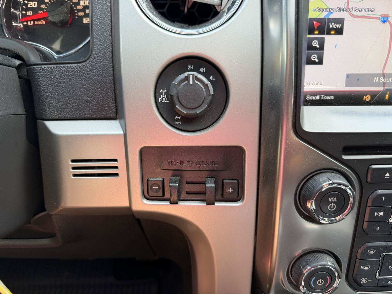 Used 2013 Ford F150 FX4 w/ Luxury Equipment Group AWD/4WD image 22