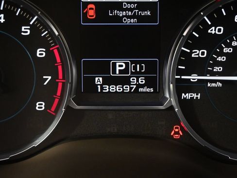 Used 2017 Subaru Forester 2.0XT Touring AWD/4WD image 25