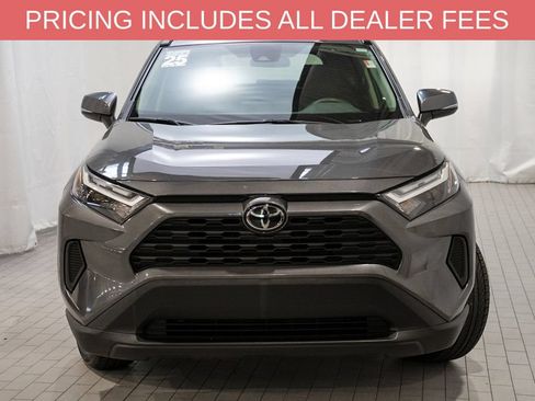 Used 2025 Toyota RAV4 LE AWD/4WD image 2